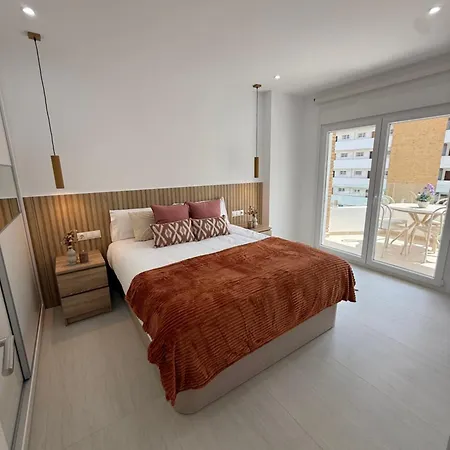 Ronda Iii Apartment *
